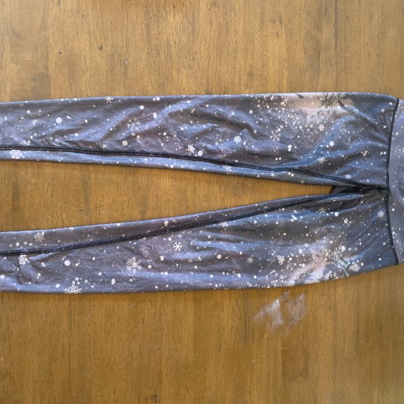 Teeki Run With the Wolves Hot Pants Size S - Picture 2 of 5